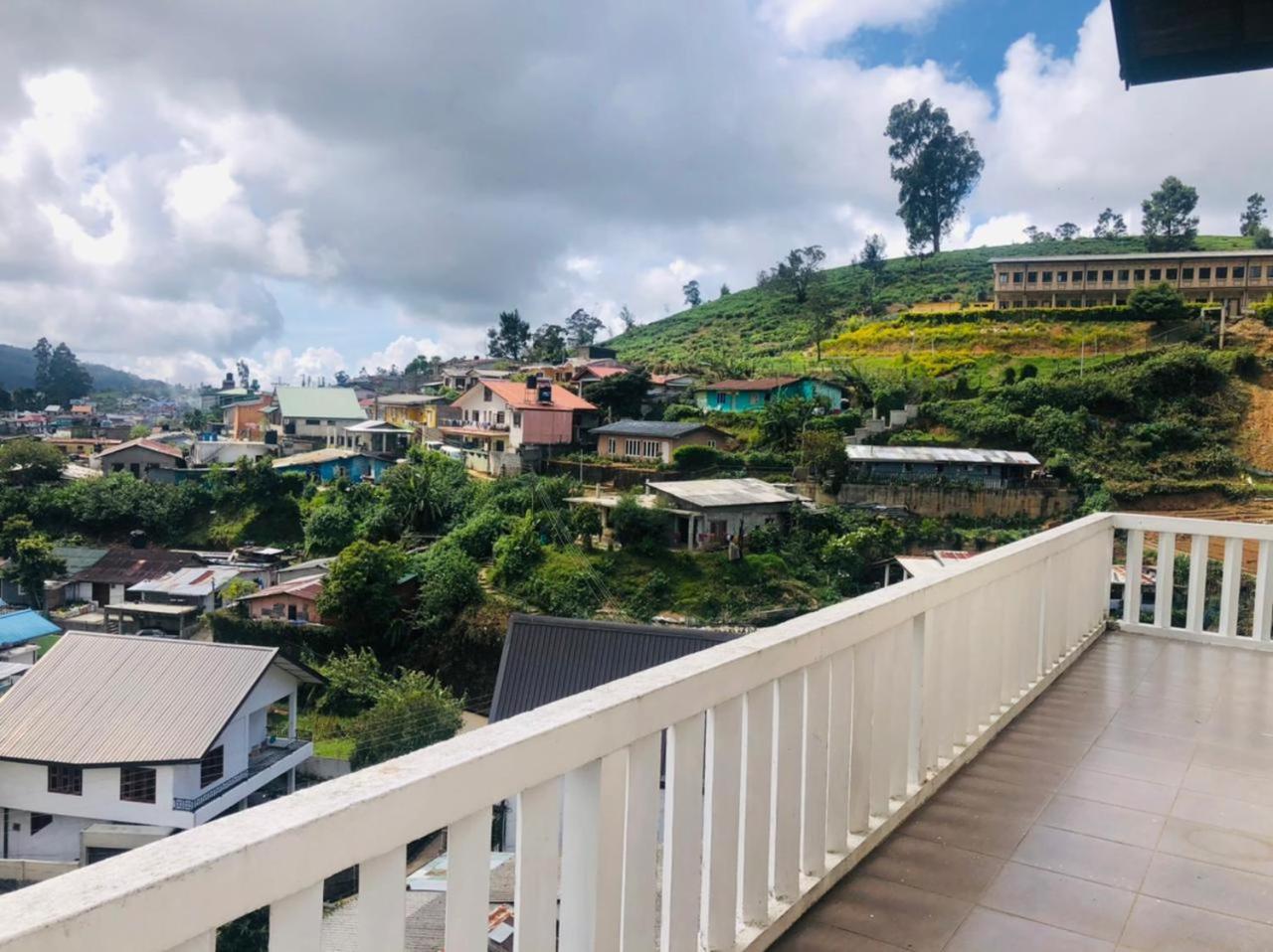 Hikers Inn Nuwara Eliya Dış mekan fotoğraf