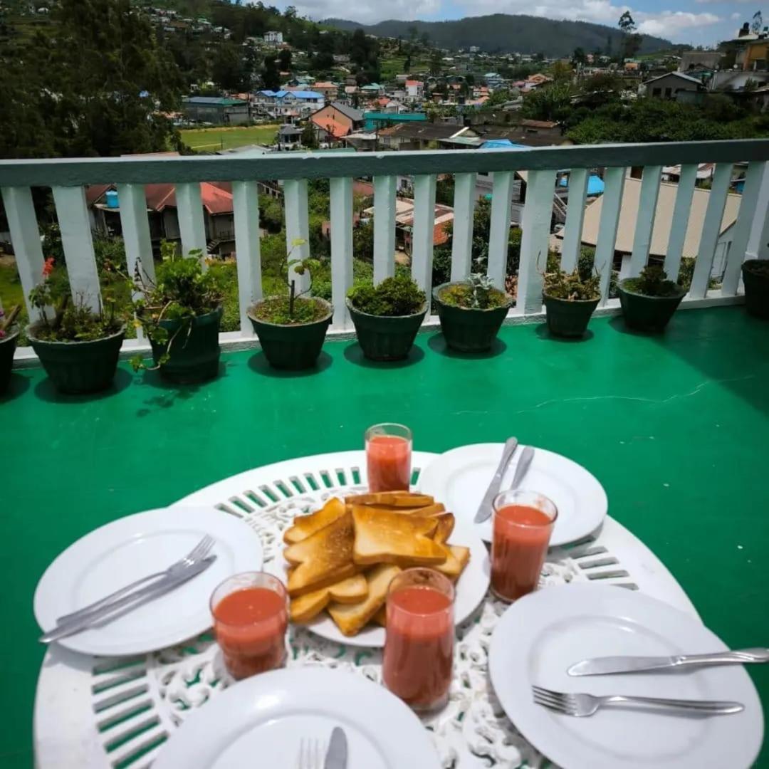 Hikers Inn Nuwara Eliya Dış mekan fotoğraf